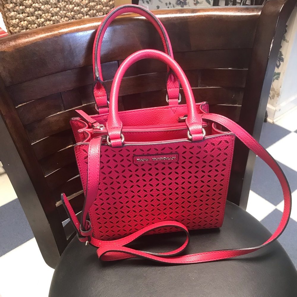 Like new, Very cute 8x8 Dana Buchman Purse.